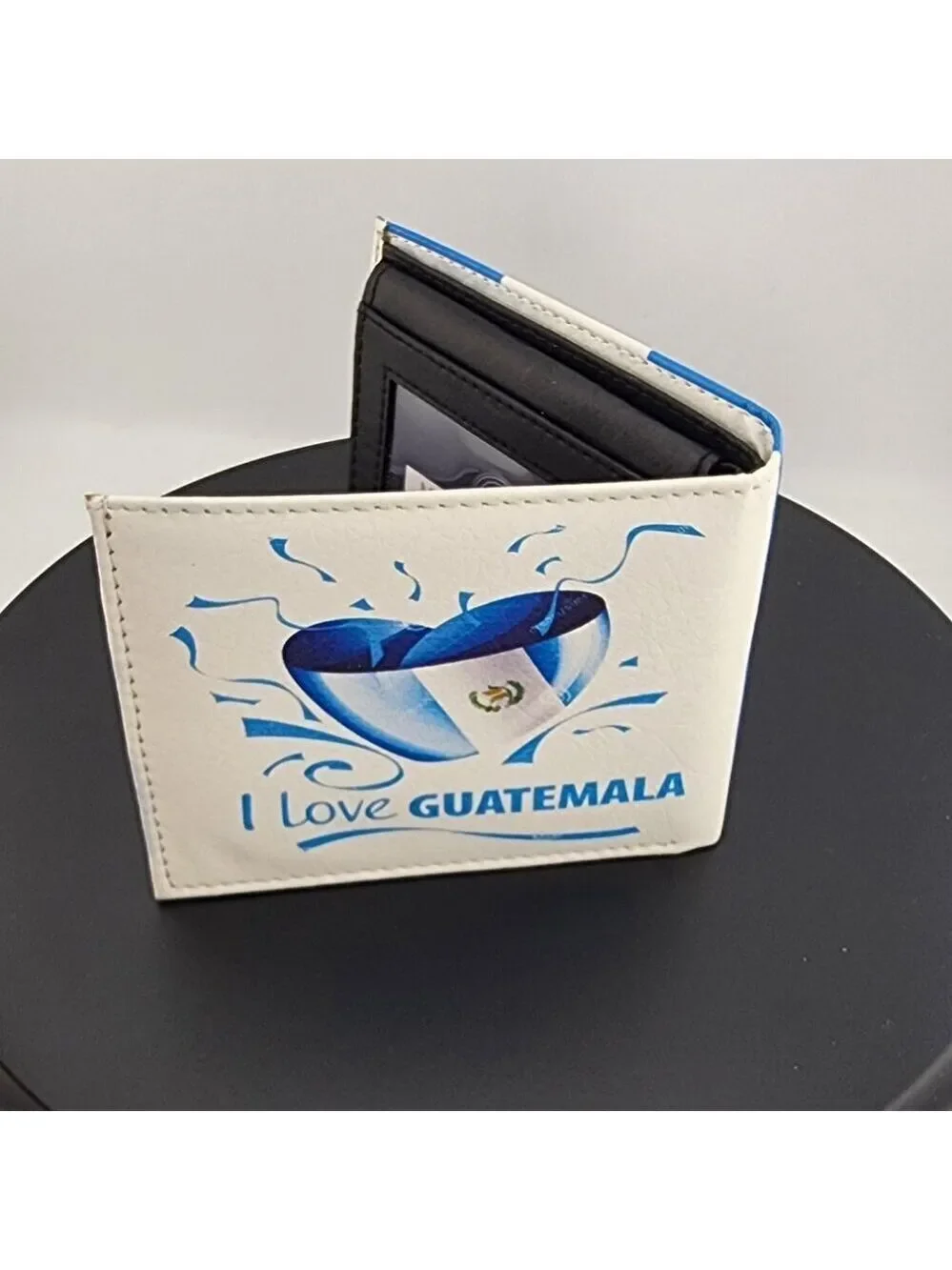 Corazón Chapín Wallet – Celebrate Your Roots
